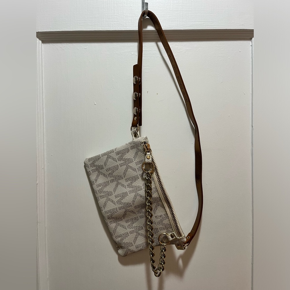Michael Kors tan and white waist belt